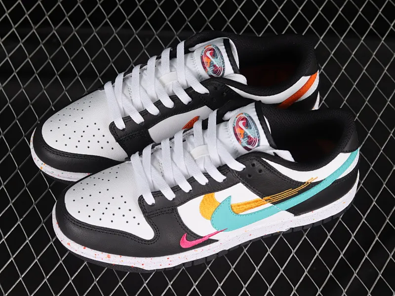 All categories Nk SB Dunk series Nk SB Dunk Low low-top sneakers Nk Dunk Low "Lunar New Year" black and white SB low-top casual sneakers FD4623-131